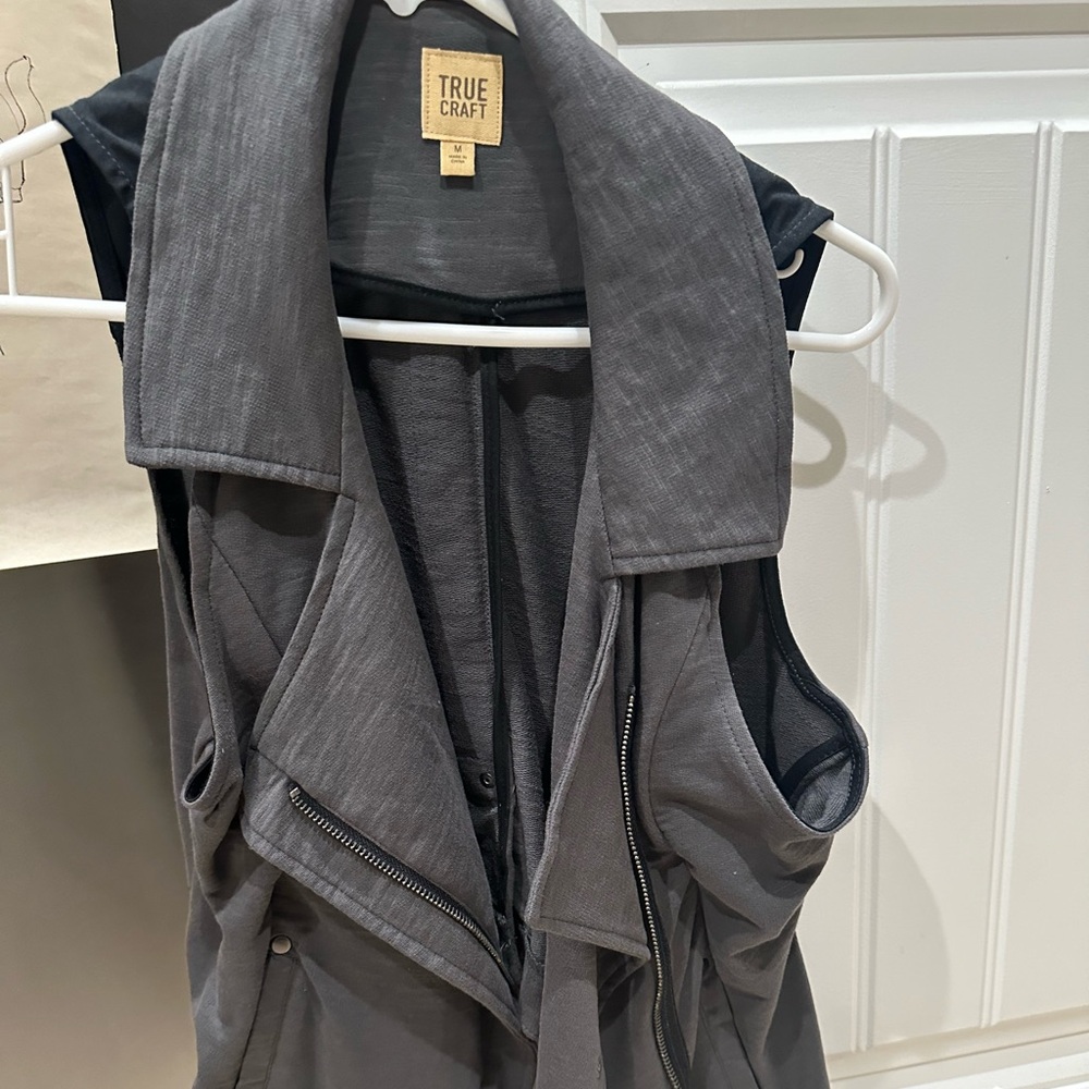 New without tags vest